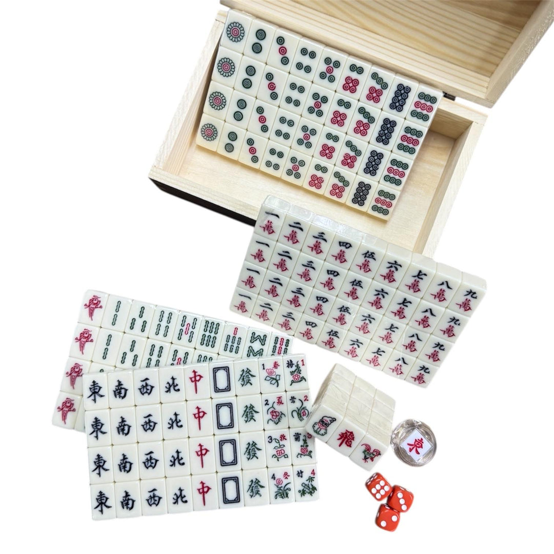 Mahjong Travel Set with Wooden Box – Singapore Style 156 Tiles